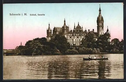 AK Schwerin i. M., Schloss, Blick auf die Seeseite