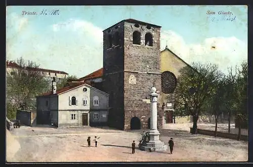 AK Trieste, Kinder vor der Kirche San Giusto