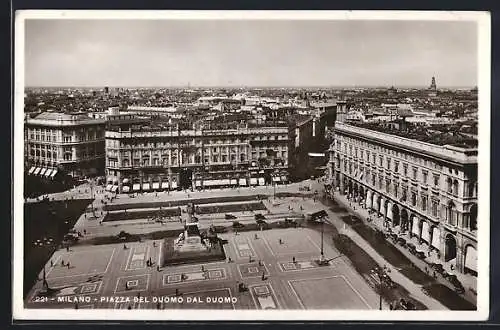 AK Milano, Piazza del Duomo dal Duomo