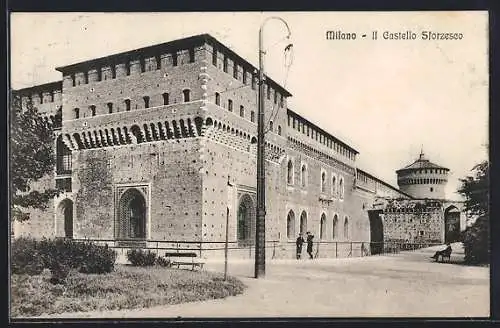 AK Milano, Il Castello Sforzesco