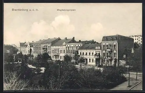 AK Brandenburg a. d. H., Blick auf den Magdeburgerplatz