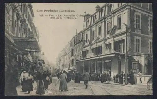 AK Pau, Les Nouvelles Galeries, Rue de la Prefecture