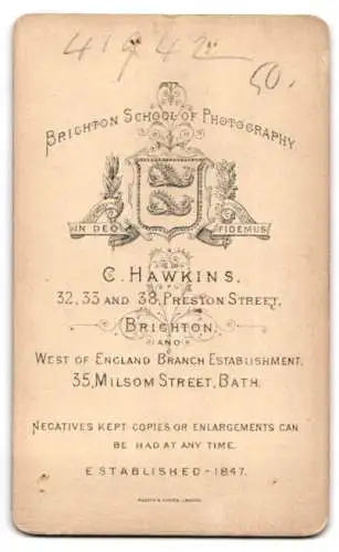 Fotografie C. Hawkins, Brighton, Preston Street 32, 33 and 38, Porträt eines jungen Mannes