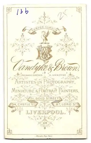 Fotografie Vandyke & Brown, Liverpool, Castle Street 34, Portrait eines Mannes mit Bart