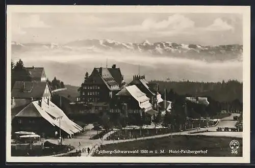 AK Feldberg / Schwarzwald, Hotel Feldbergerhof gegen die Berge