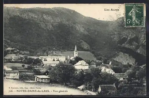 AK Notre-Dame-du-Laus, Vue générale