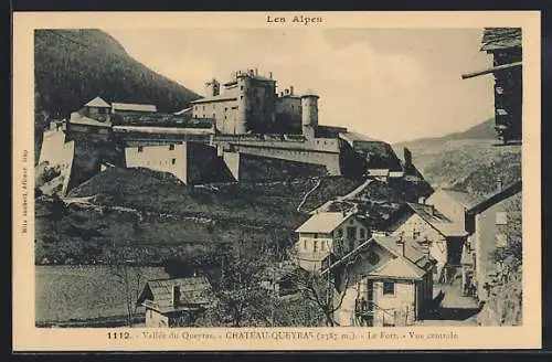 AK Chateau-Queyras, Vue centrale et le Fort