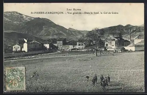 AK St-Pierre-d`Argencon, Vue générale, dans le fond, le Col de Cabre