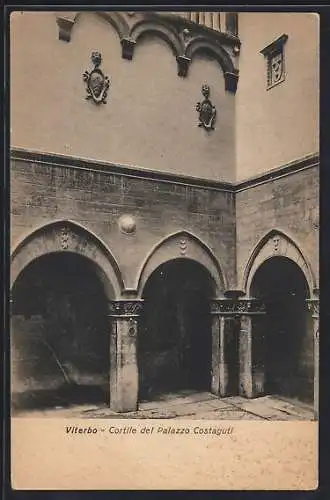 AK Viterbo, Cortile del Palazzo Costaguti