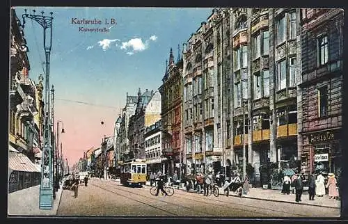 AK Karlsruhe, Kaiserstrasse mit Strassenbahnen