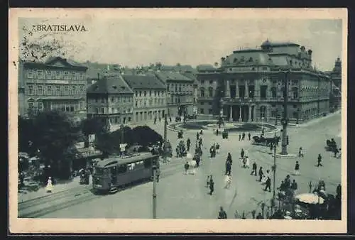 AK Bratislava, Platz mit Strassenbahn