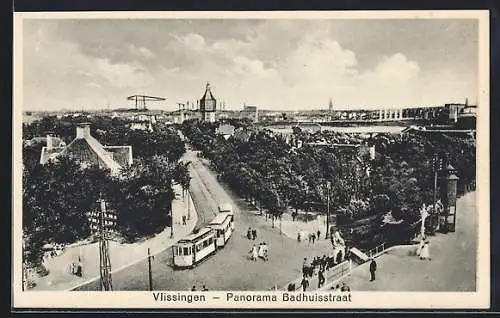 AK Vlissingen, Panorama Badhuisstraat, Strassenbahn