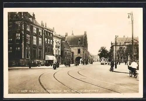 AK Den Haag, Buitenhof met Gevangenpoort, Strassenbahn