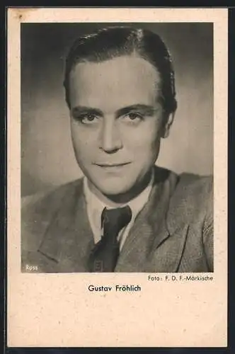 AK Schauspieler Gustav Fröhlich schmunzelnd