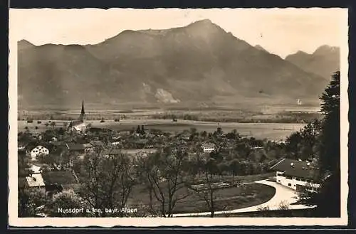 AK Nussdorf a. Inn, Gesamtansicht gegen die Berge