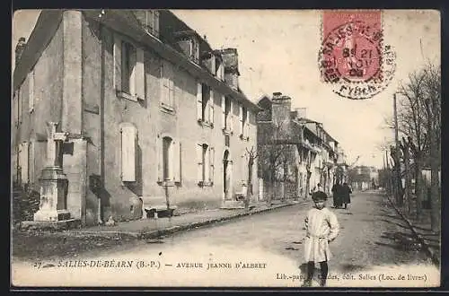 AK Salies-de-Béarn /B.-P., Avenue Jeanne d`Albert