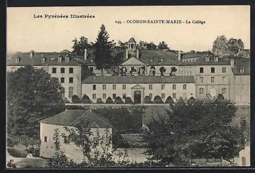 AK Oloron-Sainte-Marie, Le Collège