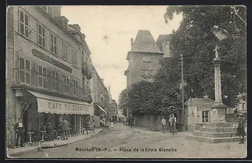 AK Mauléon /B.-P., Place de la Croix Blanche