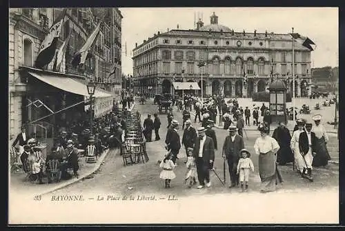 AK Bayonne, La Place de la Liberté