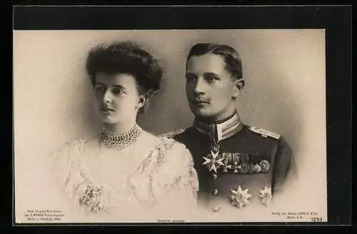 AK Portrait von Prinz Eitel Friedrich von Preussen und seiner Gattin