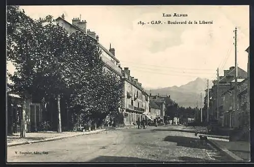 AK Gap, Boulevard de la Libertè