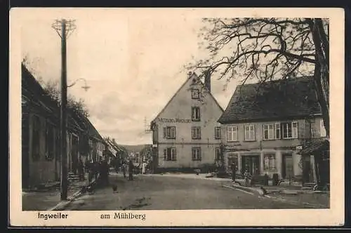 AK Ingweiler, Strassenpartie am Mühlberg mit Metzgerei