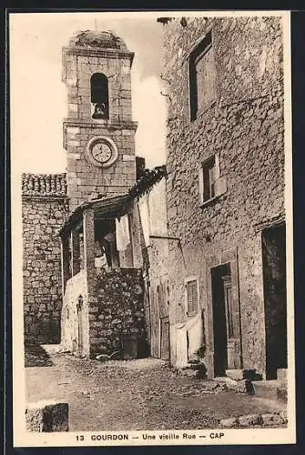 AK Gourdon, Un coin de l`Eglise