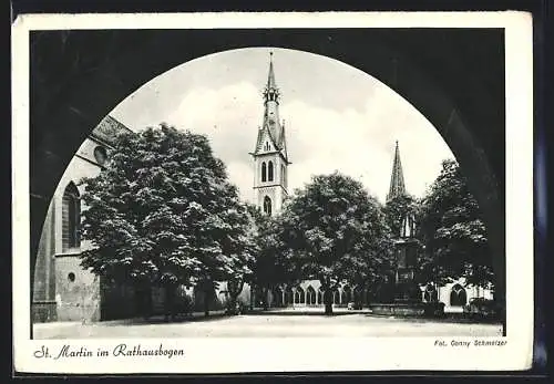 AK Freiburg /Schwarzwald, Kirche St. Martin im Rathausbogen am Rathausplatz