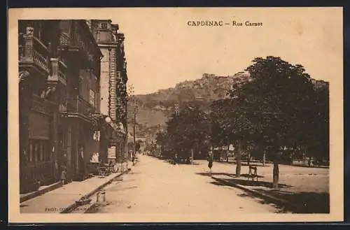 AK Capdenac, Rue Carnot, Strassenpartie