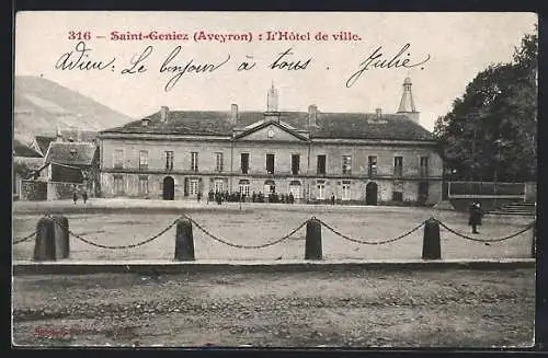 AK Saint-Geniez /Aveyron, L`Hôtel de ville