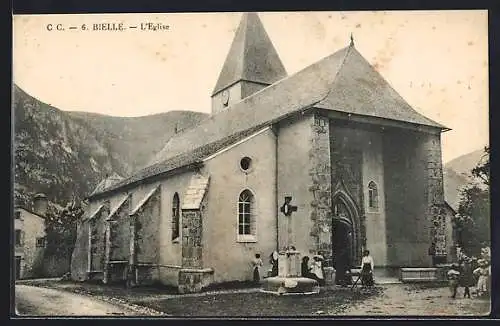 AK Bielle, l`Eglise