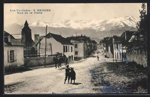 AK Bruges, Les Pyrénées, Rue de la Poste, Strassenpartie