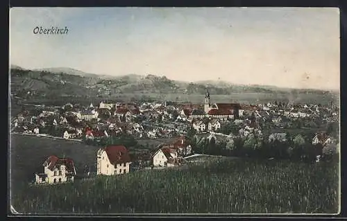 AK Oberkirch / Schwarzwald, Teilansicht mit Kirche