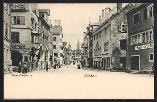 AK Lindau / Bodensee, Maximilianstrasse mit Geschäften und Weinstube