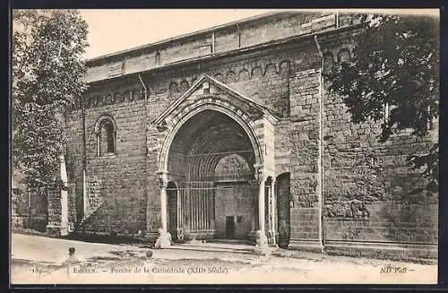 AK Embrun, Porche de la Cathedrale