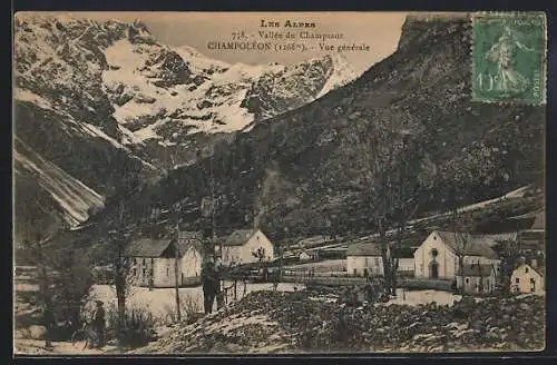 AK Champoléon, vue générale du village avec les montagnes enneigées au fond