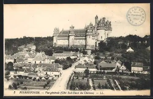 AK Pierrefonds, Vue generale, Cote Sud-Ouest du Chateau