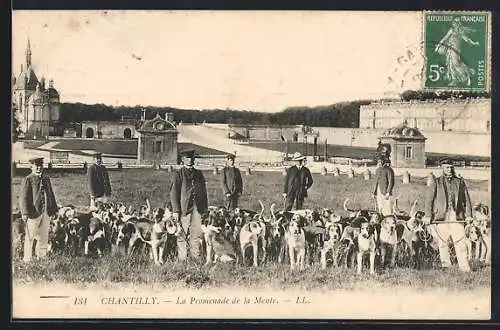 AK Chantilly, La Promenade de la Meute