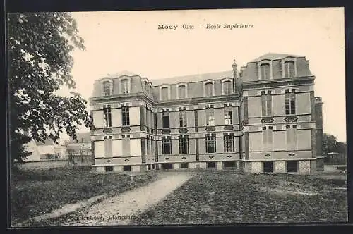 AK Mouy /Oise, Ecole Supèrieure