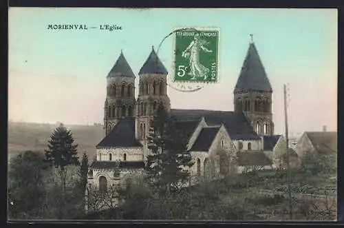 AK Morienval, L`Eglise