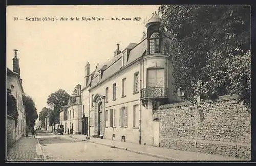 AK Senlis /Oise, Rue de la République