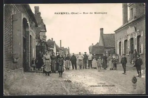 AK Ravenel /Oise, Rue de Montigny, Strassenpartie