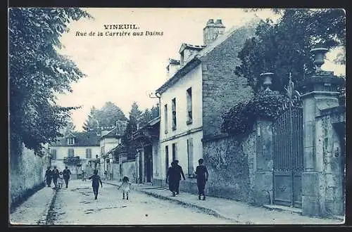 AK Vineuil, Rue de la Carrière aux Daims, Strassenpartie