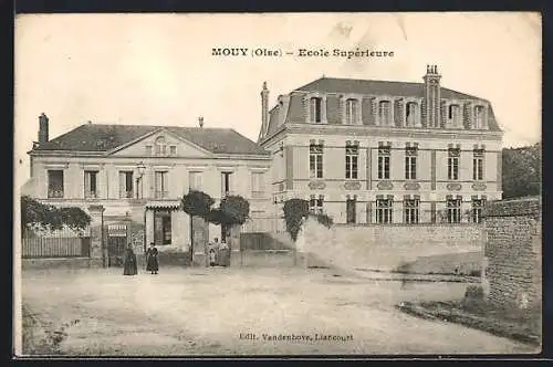 AK Mouy /Oise, Ecole Supérieure