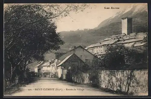 AK Saint-Clément, Entrée du Village