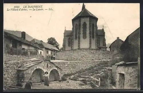 AK Villard-d`Arène /Le Dauphiné, Le Lavoir