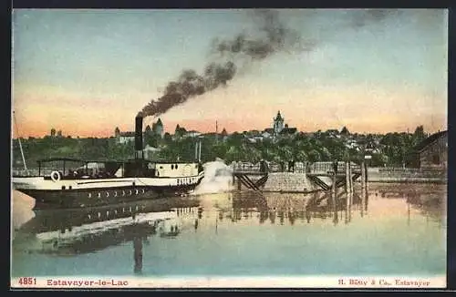 AK Estavayer-le-Lac, Dampfer fährt aus dem Hafen aus