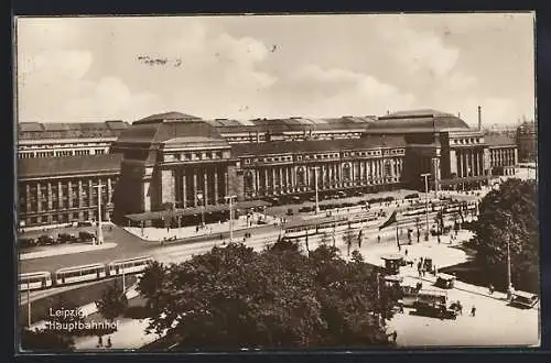 AK Leipzig, Hauptbahnhof mit Strassenbahn