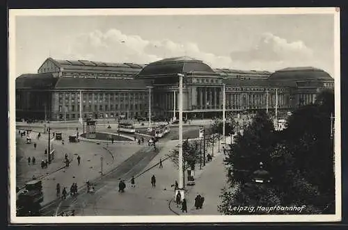 AK Leipzig, Hauptbahnhof mit Strassenbahn