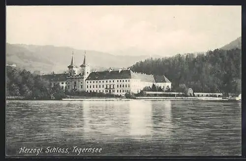 AK Tegernsee, Herzogliches Schloss